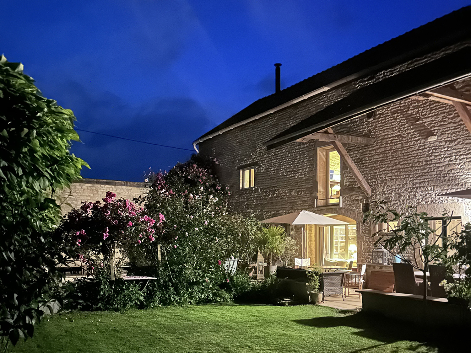 11a La_Cour_des_Delices 02 3722 S5