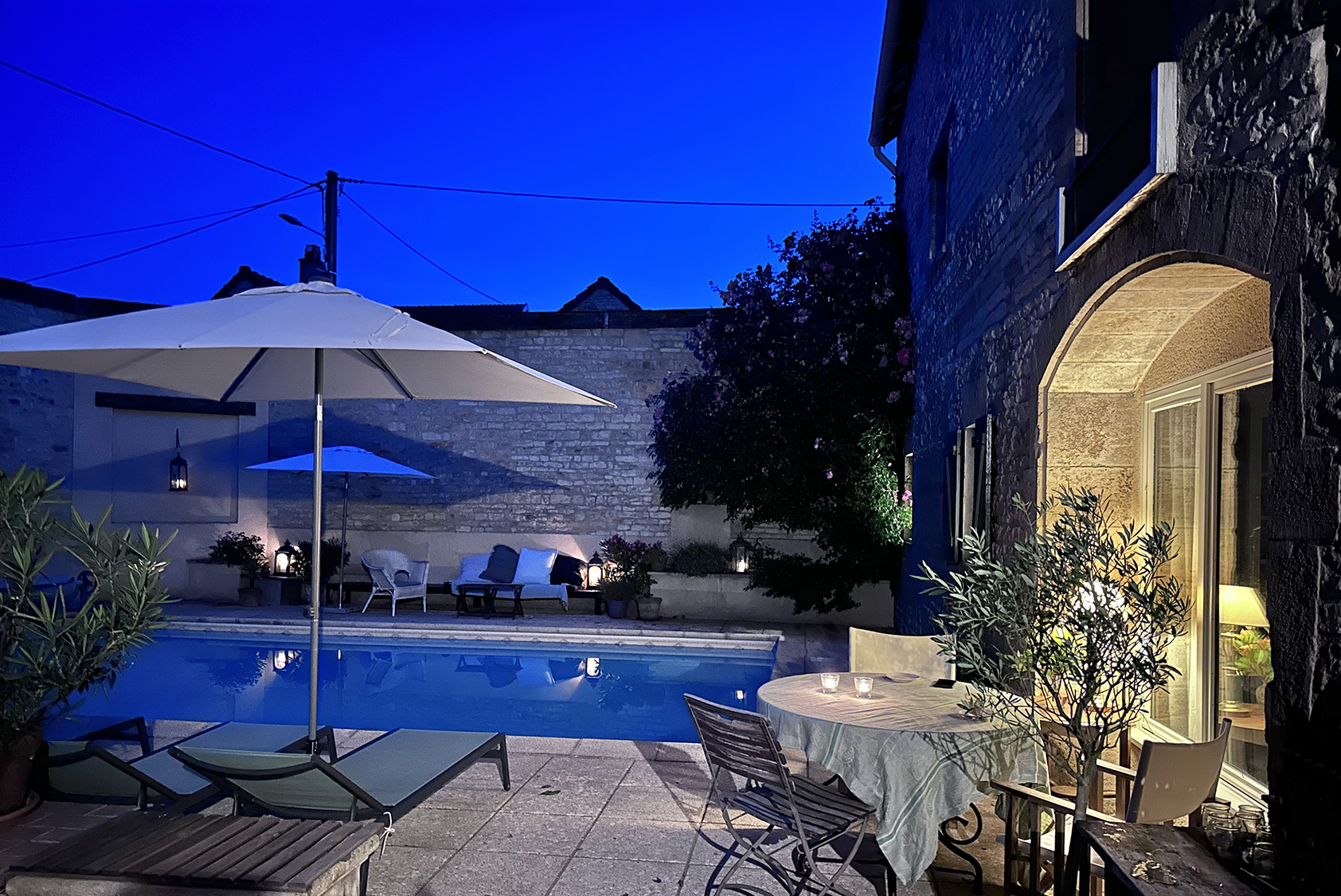 La_Cour_des_Delices 9111 S10